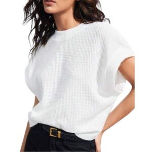 The Workshop, size M….. White Knit Sleeveless Top | The Workshop Size M